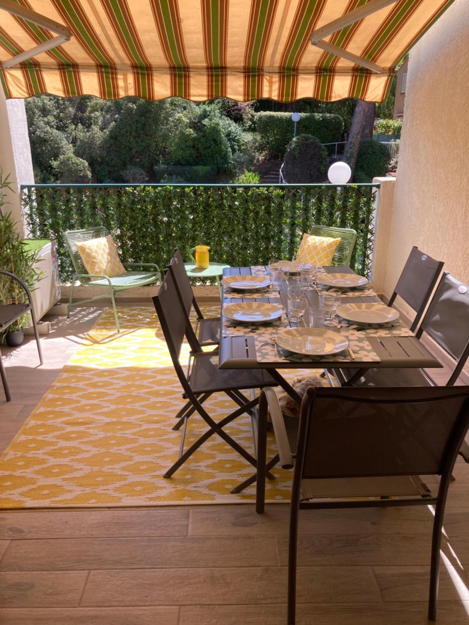 Studio 110 Grande Terrasse Proche Mer 邦多勒 外观 照片