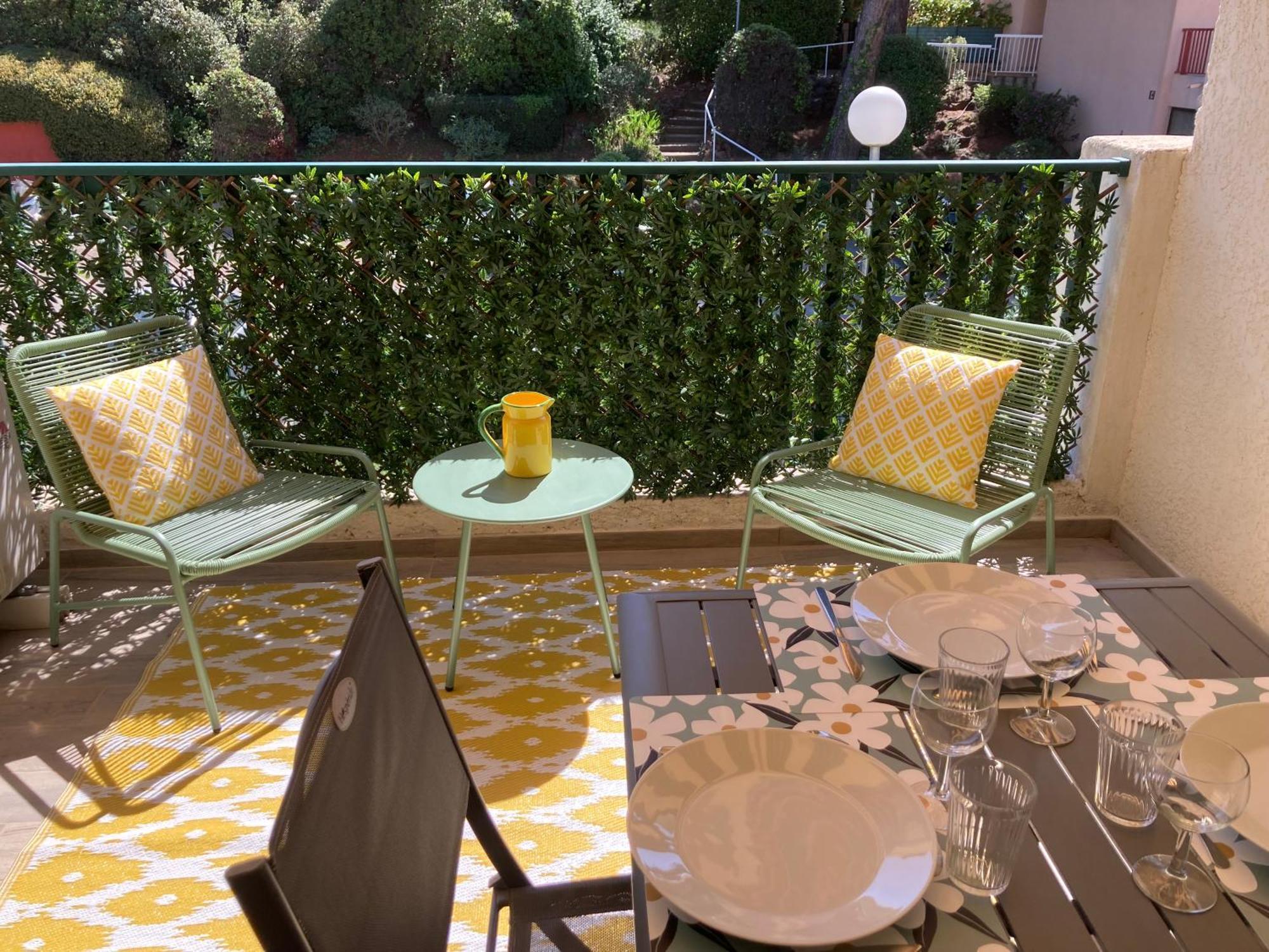 Studio 110 Grande Terrasse Proche Mer 邦多勒 外观 照片